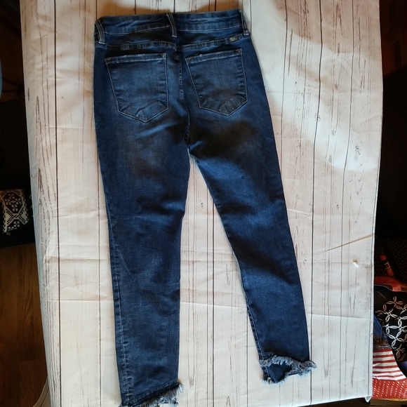 KanCan Estilo Women Frayed Distressed Ripped Raw Hem stretch sz 11 29 - Picture 6 of 7